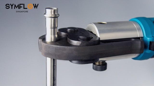 薄壁不銹鋼雙卡壓管件要用什么工具進(jìn)行安裝？